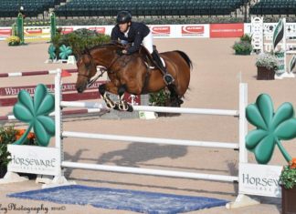 Emanuel Andrade continua su gira por Tryon culminando tercero en prueba de velocidad.