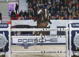 Romain Duguet gana la Longines FEI World Cup Jumping de Helsinki.