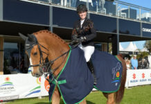 Janne Friederike Meyer fácil se lleva el CSI 2* Grand Prix 1.45m de Oliva Nova.