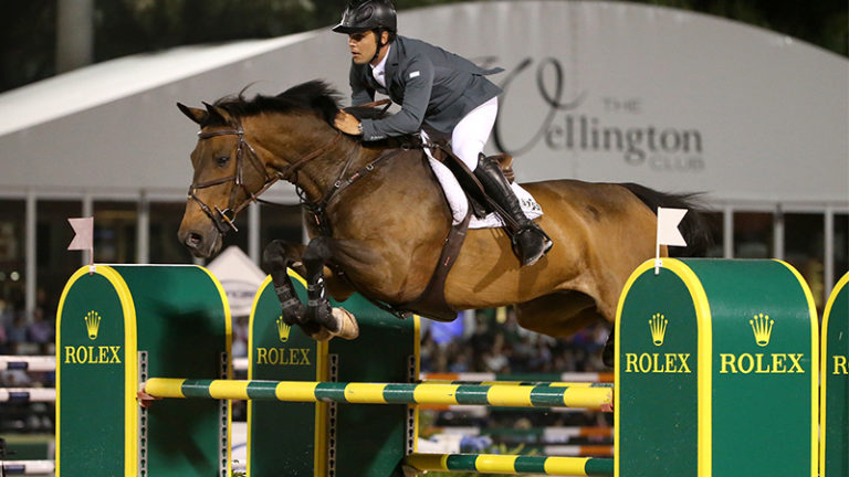 Sergio Alvarez Moya gana el $500,000 Rolex Grand Prix del Winter Equestrian Festival.