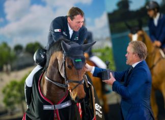 Hans Dieter-Dreher indetenible en el Riviera Sun Tour de San Giovanni.