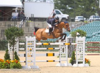 Samuel Parot voló en el $35,000 FEI Welcome Speed 1.45m en Kentucky.