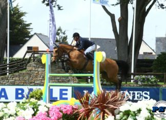 Aldrick Cheronnet comanda el uno-dos-tres francés en La Baule.