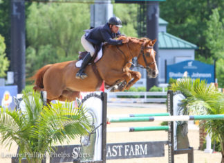 Santiago Lambre completa excelente semana ganando el $40,000 Bluegrass Grand Prix.