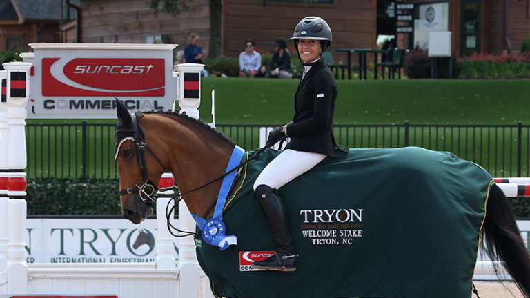 Lacey Gilbertson domina el $35,000 Suncast Commercial Welcome Stake CSI4*.