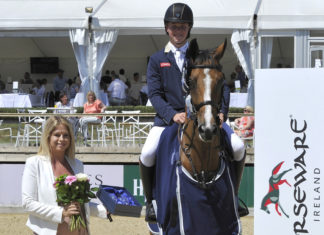 Harry Charles con los honores en el €24,600 Horseware Ireland Speed CSI4*
