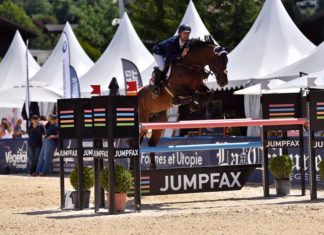 Jean Luc Mourier crecido en casa y gana el Prix BMW.