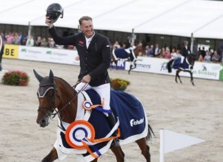 Marc Houtzager domina en casa el €75.000 Grand Prix van het Vechtdal.