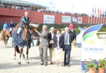 Patrice Delaveau cómodo en casa para ganar €61.000 Grand Prix de St Lo.