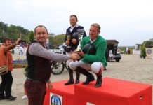 Gerfried Puck con el uno-dos austriaco del CSI3* Grand Prix Herneacova.