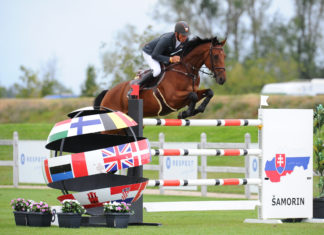 Jeroen Dubbeldam conquista el Gran Premio de Samorin.