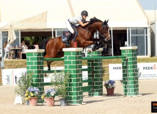 Laura Renwick imbatible en el CSI3* Vilamoura.
