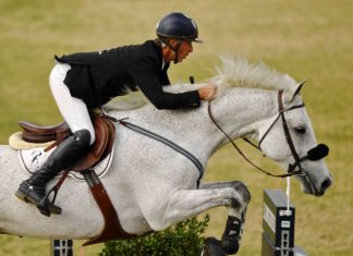 Richard Spooner despacha veloz el $35,000 Del Mar CSI 3*.
