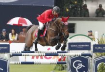 Enrique González gana el $34,900 HITS Welcome Stake en California.