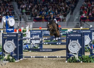 Kent Farrington ganó la $150,000 Longines FEI World Cup Jumping Toronto.