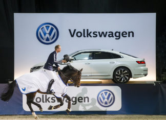 Peder Fredricson se llevó el carro en el CSI4* Stockholm.