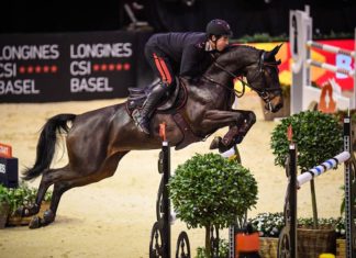 Emanuele Gaudiano veloz en el Prize of Grosspeter Nutzfahrzeuge AG.