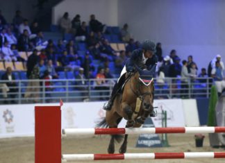 Khaled Abdulrahman Almobty se lleva las Dos Fases del Sharjah Islamic Bank Challenge.