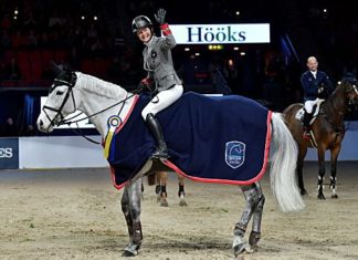 Malin Baryard-Johnsson y H&M Second Chance imbatibles en las Dos Fases del Hööks en Gothenburg.