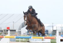 Laura Renwick con la primera victoria del CSI3* Vilmaoura semana 3.
