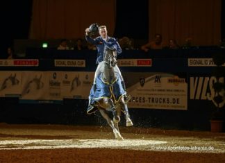 Mario Stevens brillo en casa para ganar el Das Championat der Signal Iduana.