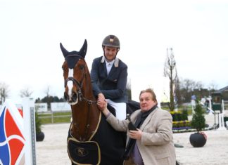 Patrick Lemmen gana el €24.700 Seacon Logistics Prix en Kronenberg.