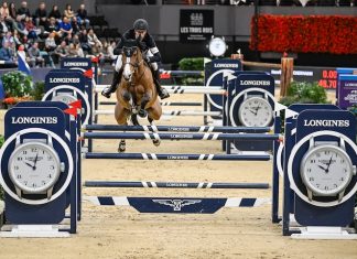 Henrik von Eckermann impone su jerarquía en el Longines Grand Prix of Basel.