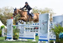 Sameh El Dahan con el podio del $32,000 Platinum Performance CSI3* 1.45m Classic.